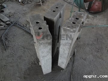 板锤铸件应该要注意的问题