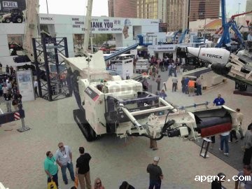 沪东铸造参加了2014年美国拉斯维加斯工程机械博